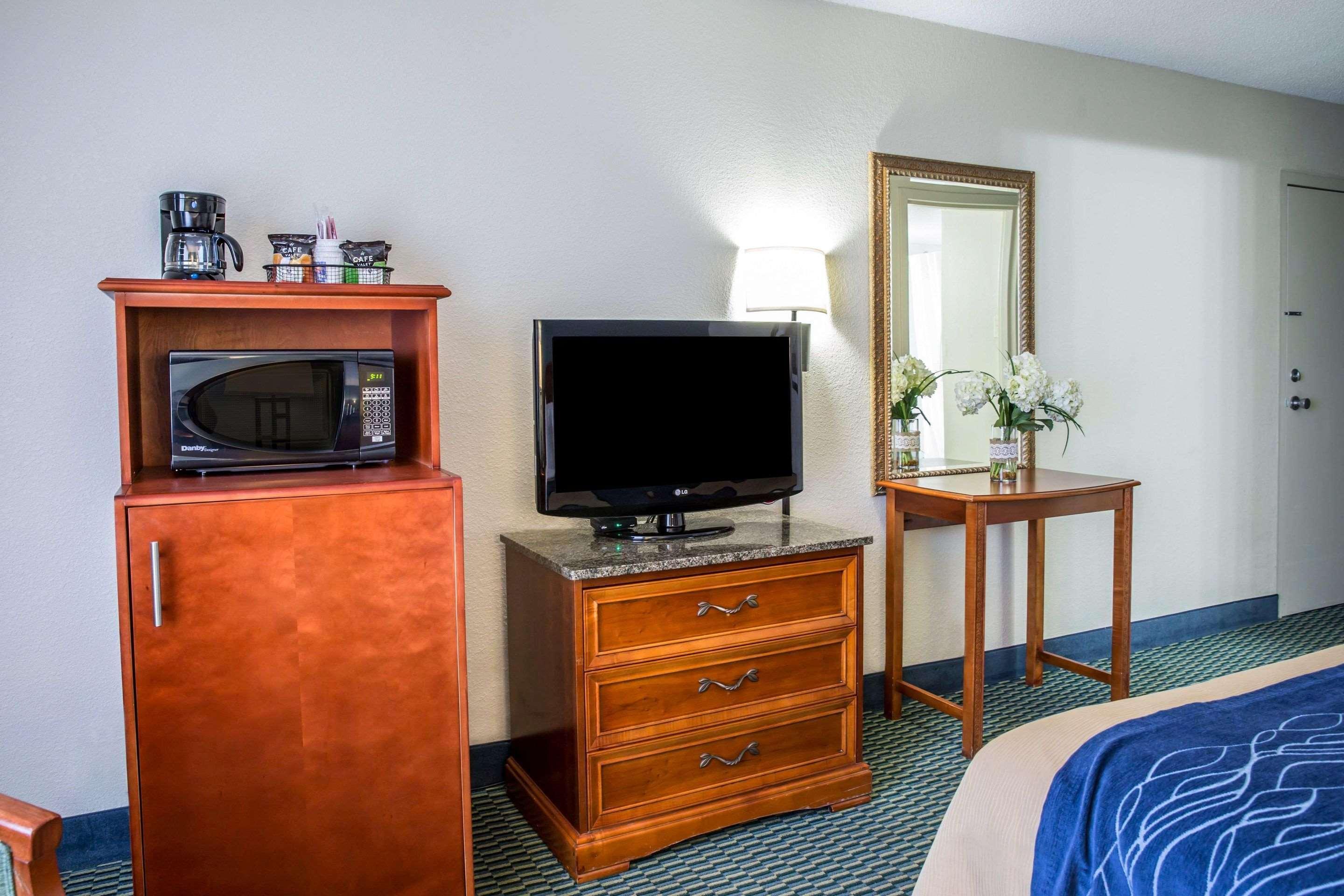 Comfort Inn On The Ocean Kill Devil Hills Exterior photo