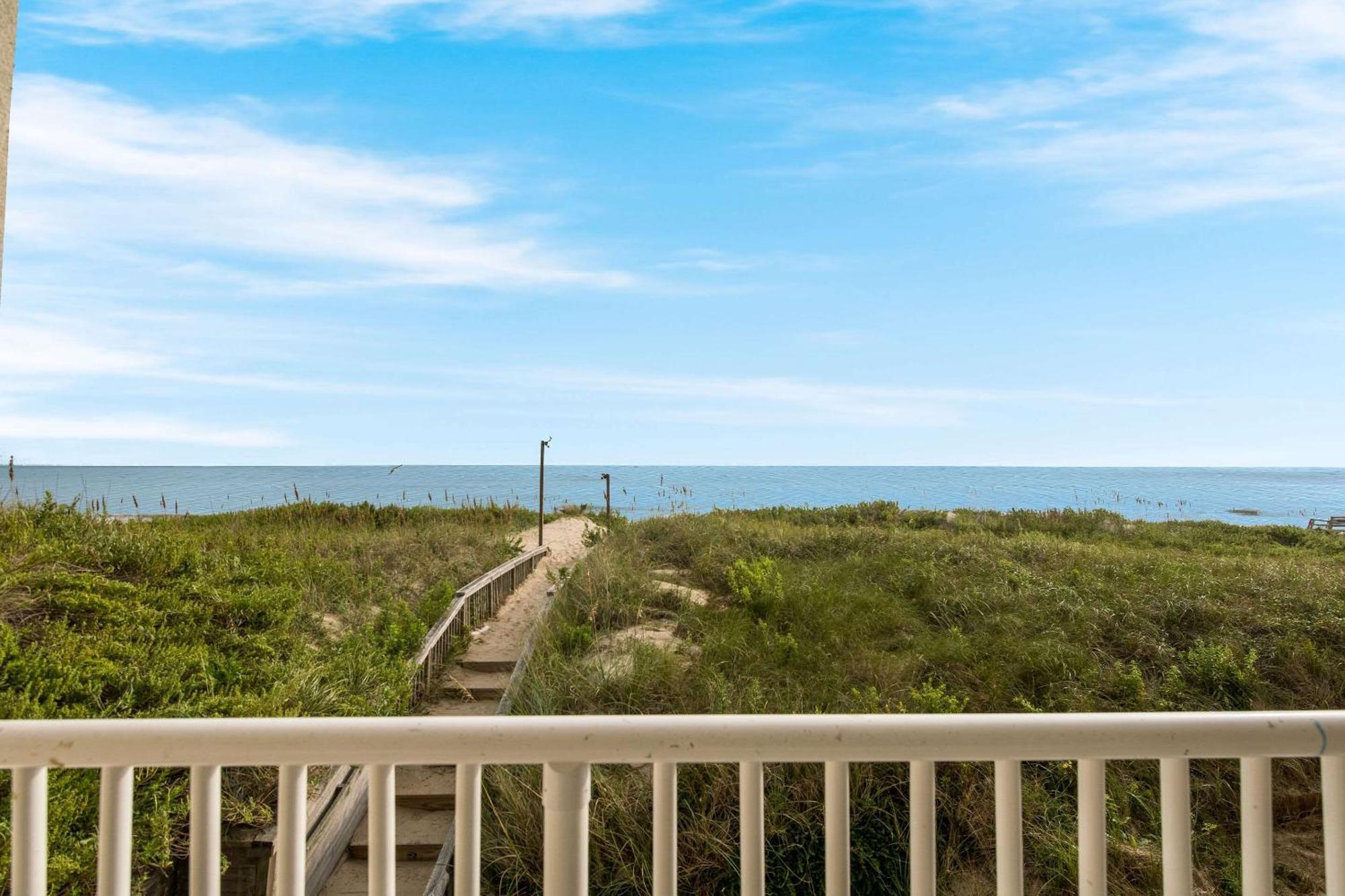 Comfort Inn On The Ocean Kill Devil Hills Exterior photo