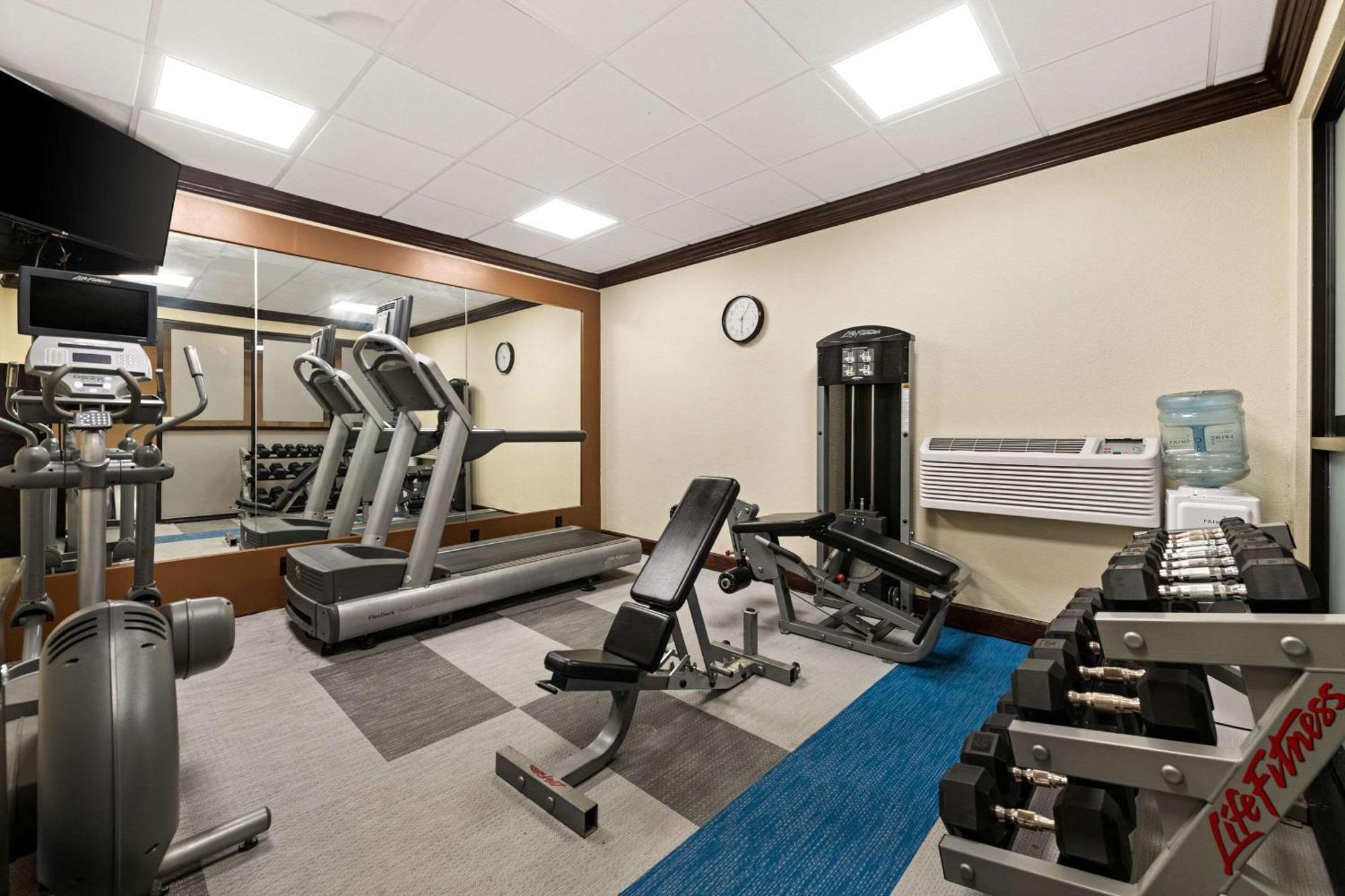 Comfort Inn On The Ocean Kill Devil Hills Exterior photo