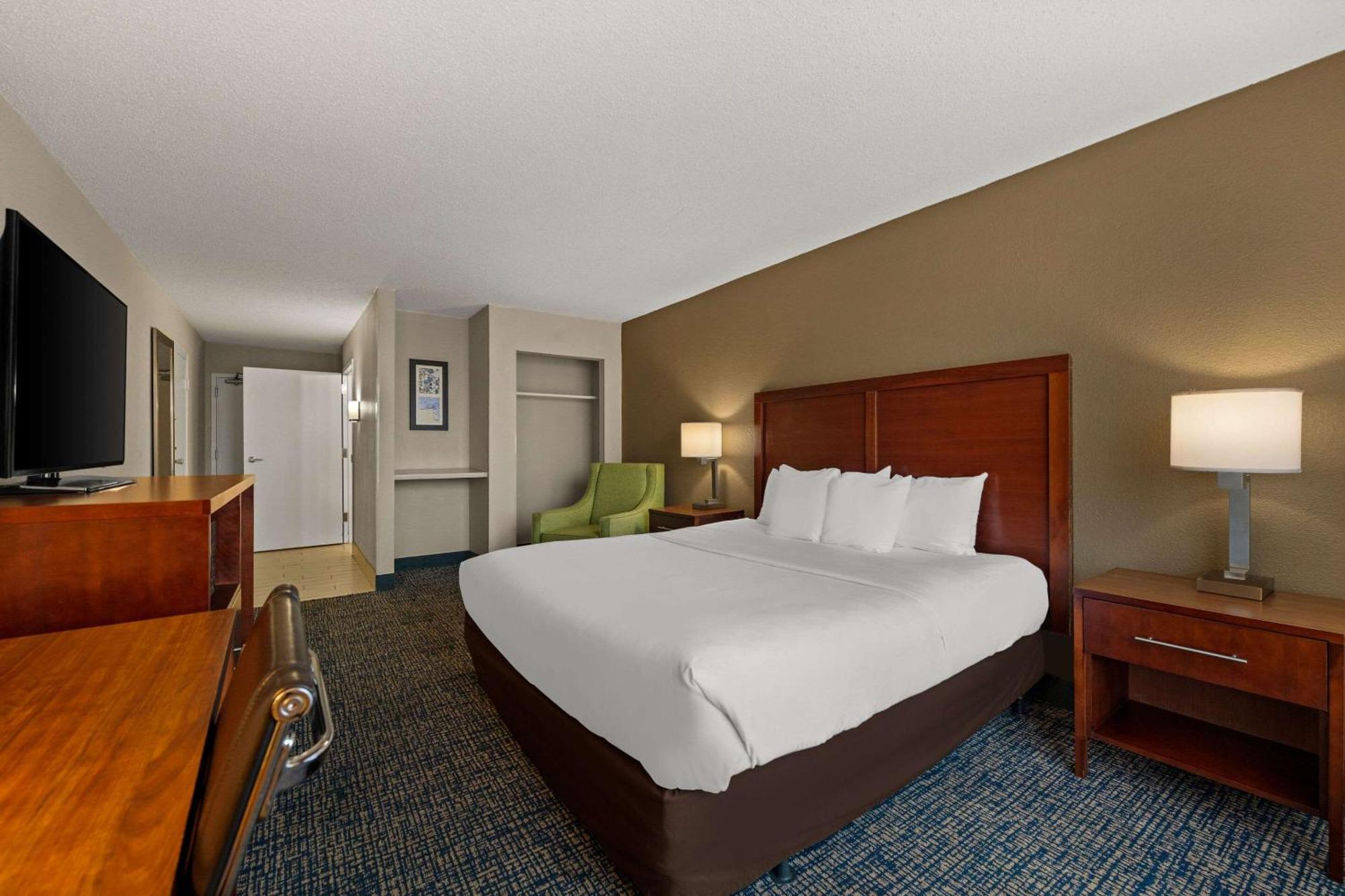Comfort Inn On The Ocean Kill Devil Hills Exterior photo